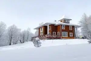 Hotel Malye Karely, Malye Korely