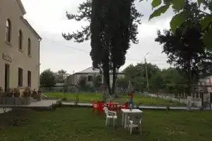 Hotel Kakhaberi, T'et'ri Tsqaro