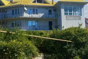 MALAHIT Guest House, Lazarevskoye