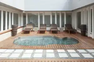 Crowne Plaza Zürich, an IHG Hotel