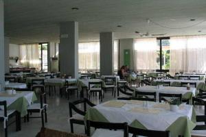 Apollo Resort, Agia Marina
