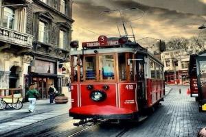 Taksi̇m Whi̇te Sui̇t, Istanbul