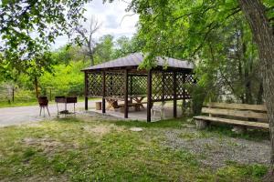 U Mihalycha Tourist base, Kamensk-Shakhtinsky