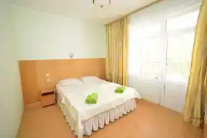 Pchela Hotel, Yevpatoriya