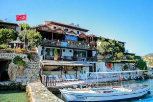 Ankh Pension, Kaleucagiz