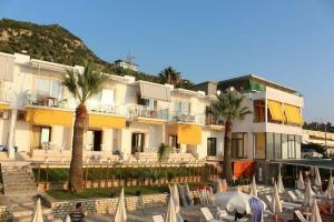 Palmanova Beach Mardok, Vlore