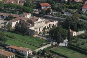 Villa Scorzi, Calci