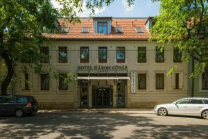Hotel Három Gúnár, Kecskemet