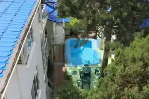 Anni Guest House, Haspra