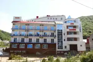 Paradise Hotel, Olginka