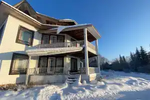 Elovyy mys Guest house, Nyazepetrovsk