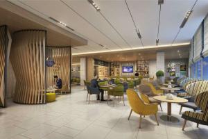 Holiday Inn Hotel & Suites Dubai Science Park by IHG, Dubai