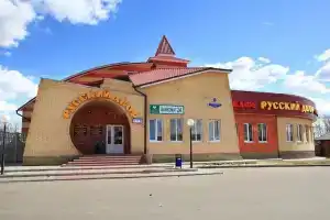 Russkii Dvor (Route M13) Motel, Pochep
