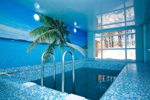 Kottedzhnyy kompleks Shirli-myrli Hotel, Tomsk