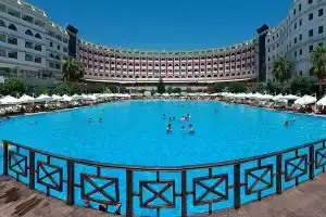 Grand Cortez And Spa Resort (Halal Hotel), Konakli