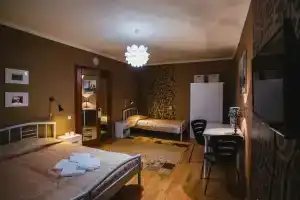 Tri Zajtsa Guesthouse, Murmansk