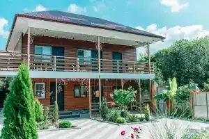 "Ogni Khadzhokha" Guest House, Kamennomostsky