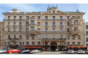 Petro Palace Hotel