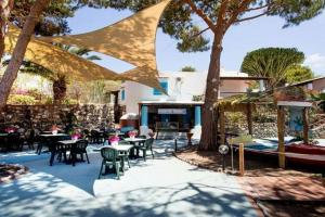 Holiday Eolie Village, Vulcano Porto