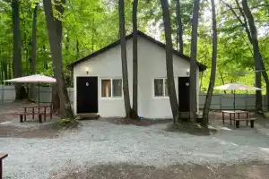 Monte-Karlo Tourist base