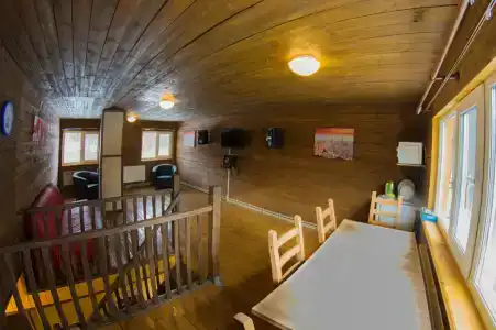 Kanda-Viking Tourist base - 11