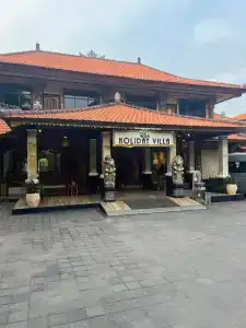 Wina Holiday Villa Kuta - 1