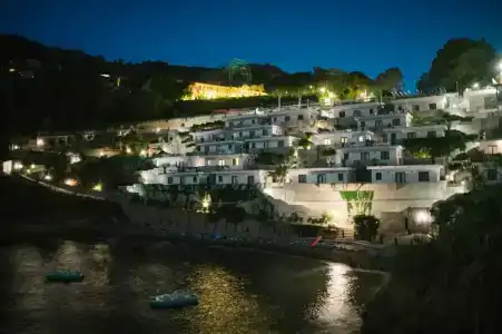 Blue Bay - 35