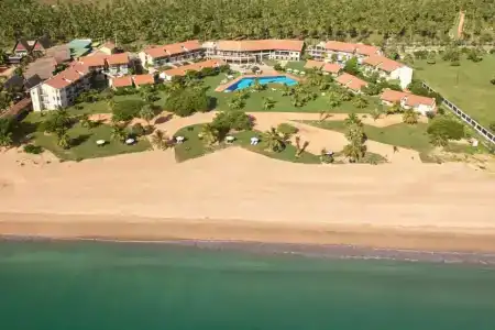 The Calm Resort & Spa - 10