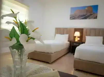 Petra Jewel Luxury - 0