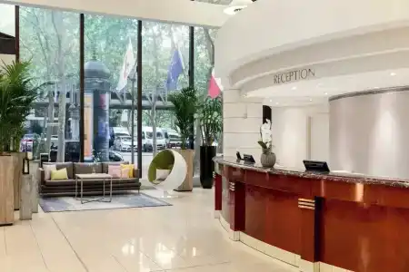 Paris Marriott Rive Gauche & Conference Center - 12