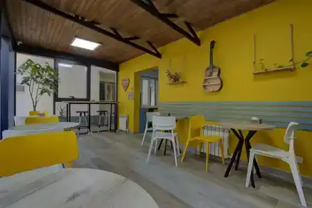 People Hostel & Coworking Hostel - 34