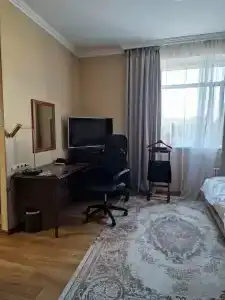 Gloria Business - 18