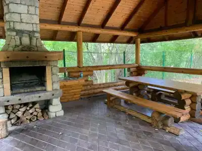 Zagorodny Klub Kura Tse Tse - 23