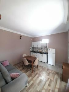 Guest House Deme - 2