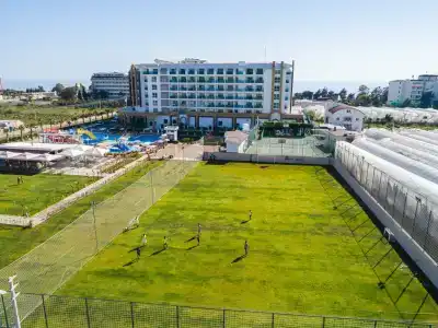 The Lumos Deluxe Resort & Spa - 15