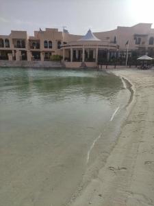 Novotel Bahrain Al Dana Resort - 38