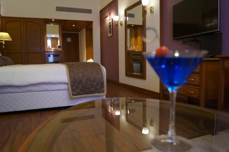 The Ambassador, Marine Drive, Mumbai - 39
