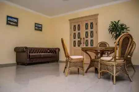 Gostinichno-Restorannyij Kompleks ZIHIYa - 48