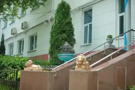 У Фонтана - 36