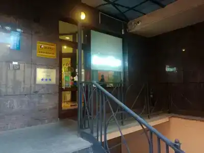 Demokrat na 9-oy Sovetskoy 5A - 59