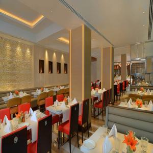 Crystal Sarovar Premiere Agra - 14