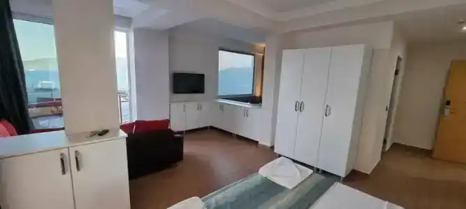 Cle Beach Boutique - 78