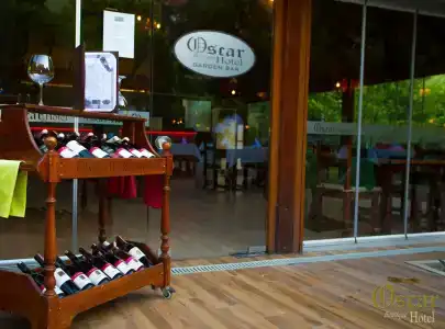 Oscar Boutique - 29