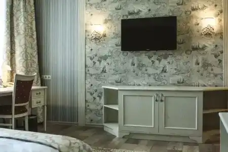 Gloria Business - 72