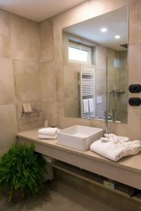 Al Campanile - Luxury Suites & Apartments - 12