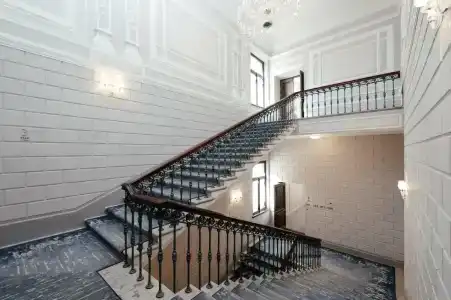 Cosmos Selection Saint-Petersburg Italyanskaya - 36