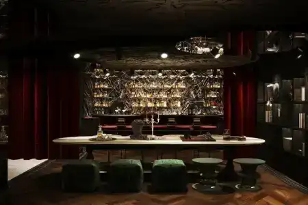 Orient Occident Istanbul, Autograph Collection - 14