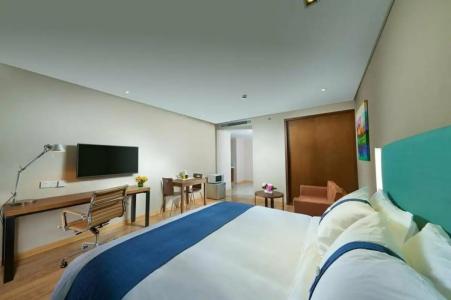 Holiday Inn Express Hangzhou Huanglong, an IHG - 55