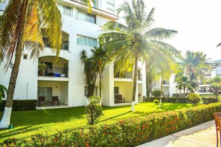 Beachscape Kin Ha Villas & Suites - 78