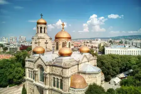 International Casino & Tower Suites - 17